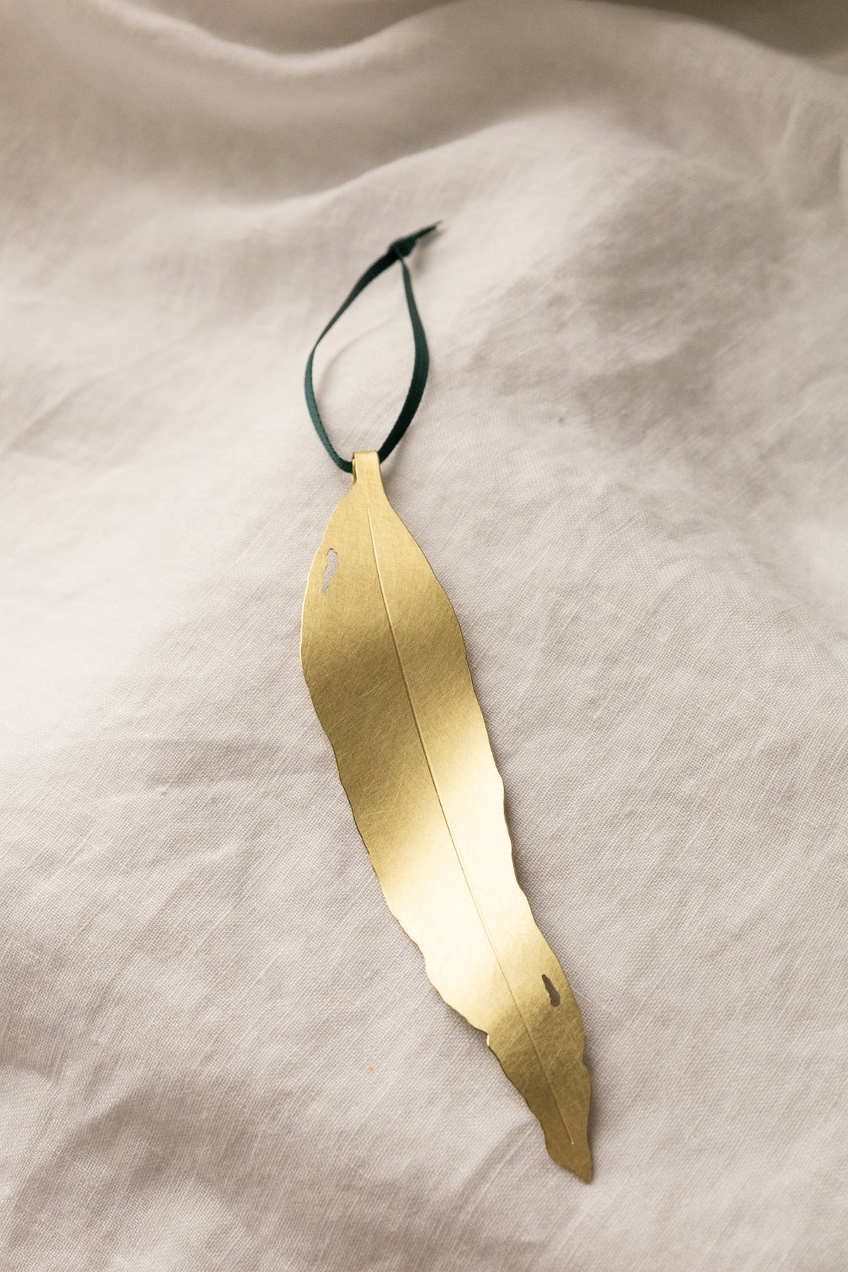 Golden Gum Leaf 8