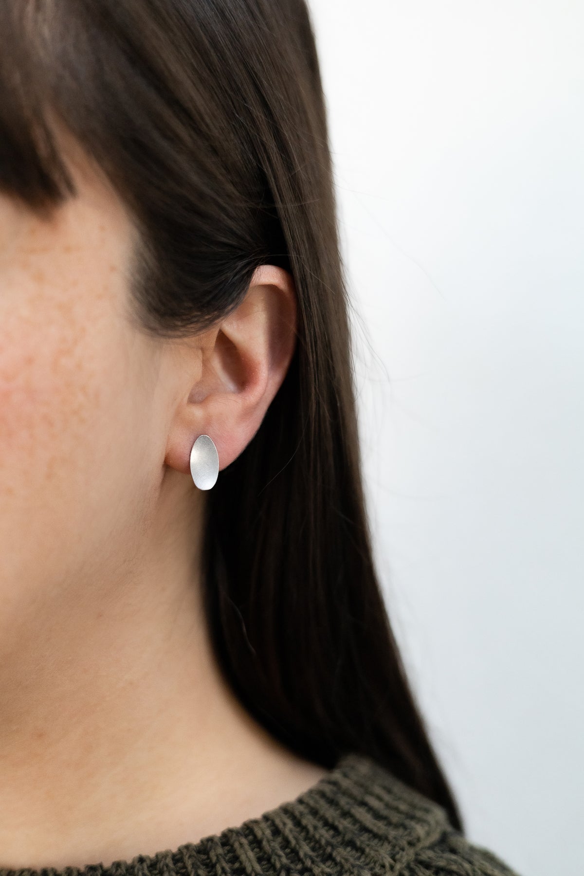 Small tops earrings cheap